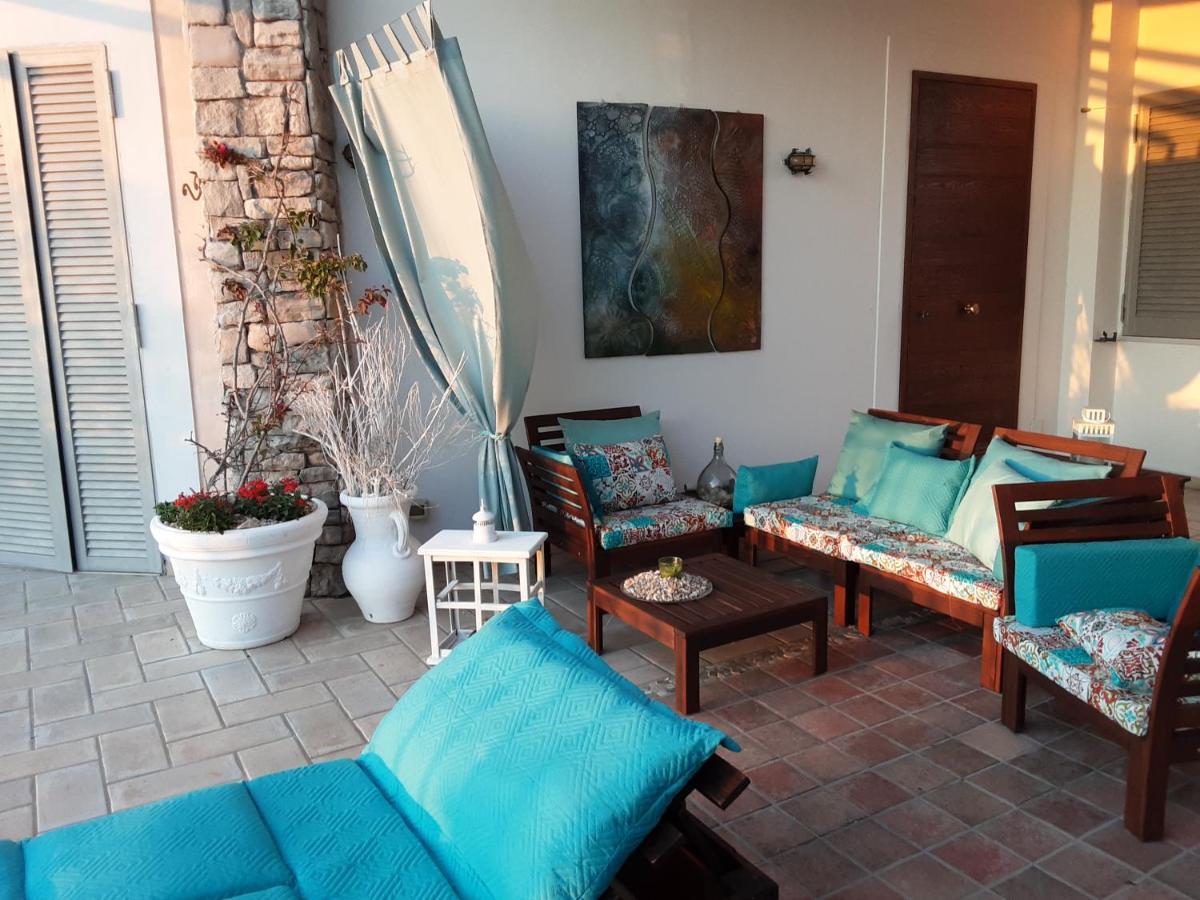 Domus Parva - Villa Con Bio-Piscina, Spa Privata E Appartamenti Panoramici Bacoli Buitenkant foto
